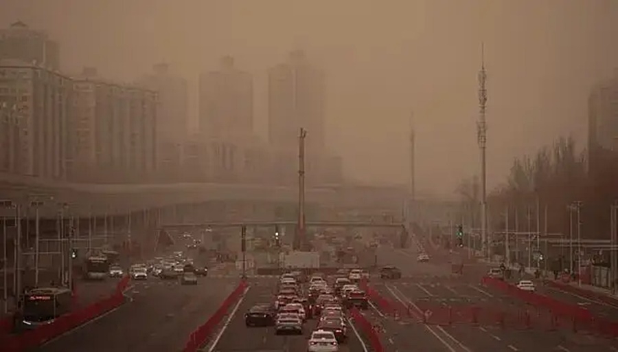 Trung Quốc hứng chịu đợt bão bụi lớn nhất từ đầu năm